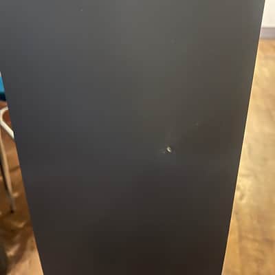Amphion two 18, amp500, baseOne25, base amp 500 and amphion cables. Offers welcome. 2018 - black. image 18