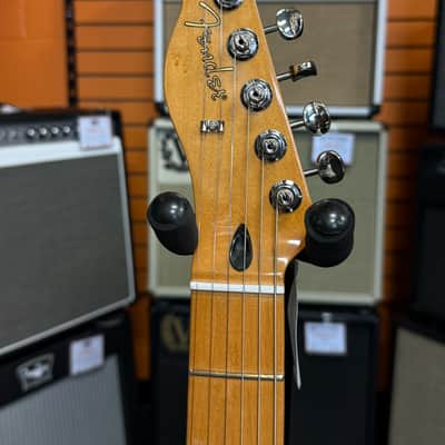 Fender "Telecaster Player II" Lefty, Sunburst finish - Open Box image 5