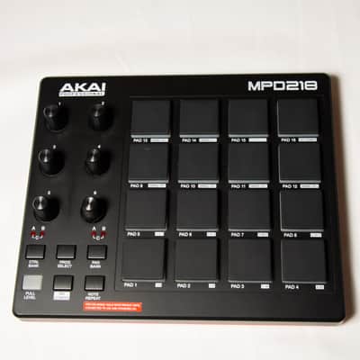 Akai MPD218 Drum Pad Controller--Excellent! image 2