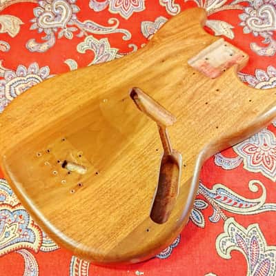 VINTAGE 1971 FENDER MUSICMASTER BASS BODY - STRIPPED image 7