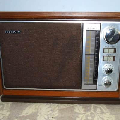 Vintage SONY AM/FM Table Radio Model ICF-9740W Simulated Wood Tested image 1