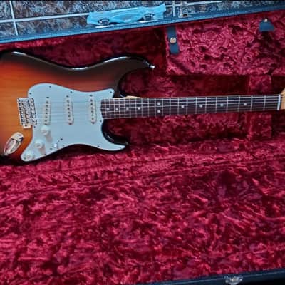 Fender American Original '60s Stratocaster with Rosewood Fretboard 2018 - 2022 - 3-Color Sunburst image 5