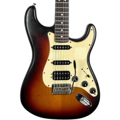 Fender American Highway One Stratocaster HSS 2010 - Sunburst image 1