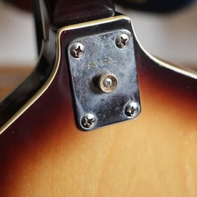 Vintage Japan Fresher Violin VB Bass 1974 - Sunburst image 6