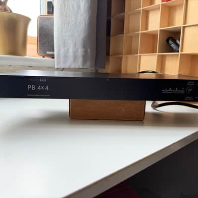 ART PB4X4 Rackmount 8 Outlet Power Conditioner 2008 - Present - Black image 2