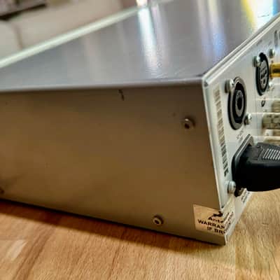 Antelope Audio Isochrone TRINITY 2012 - Present - Black image 3