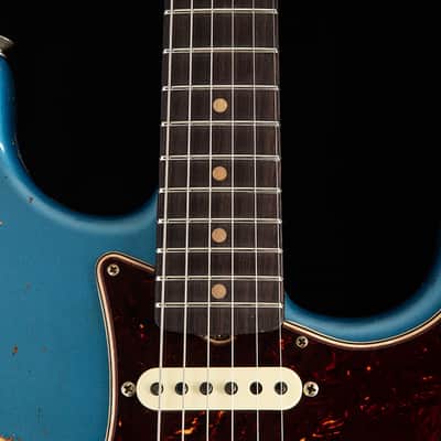 Fender Custom Shop LTD 1961 Heavy Relic Stratocaster Lake Placid Blue Over 3 Tone Sunburst image 9