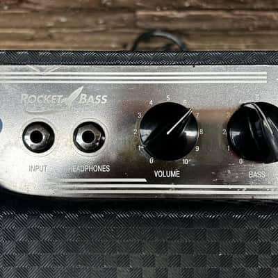 Ampeg Rocket Bass Model B-50R 50-Watt 1x12" Bass Combo 1996 - 2004 - Blue Diamond image 6