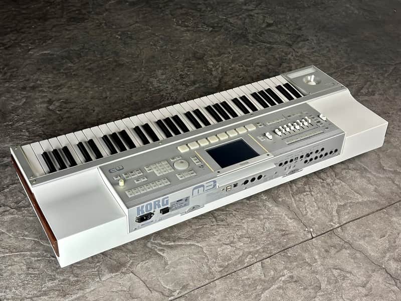 Korg M3 61 | Reverb