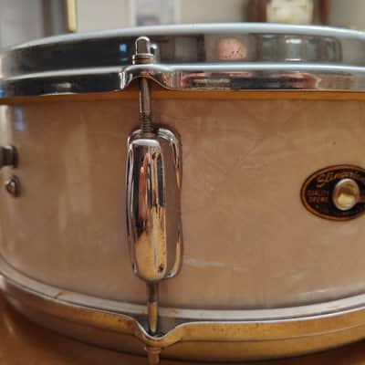 Slingerland 14"(Diameter) x 5.5"(Depth) Snare Drum 1960's - White Marine Pearl image 9