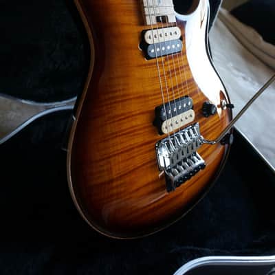 Peavey HP Special CT Tobacco Burst USA Electric Guitar With Case Carved Top Wolfgang EVH image 3