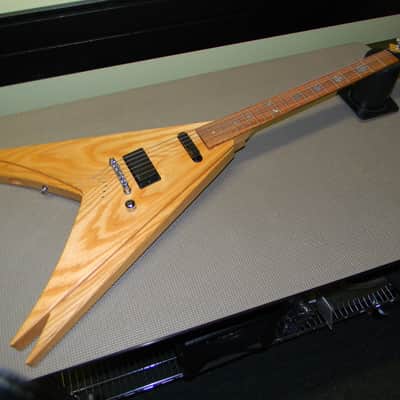 Jackson USA Custom Shop "Vinnie Vincent Style" 4 Winged King Flying V Natural image 7