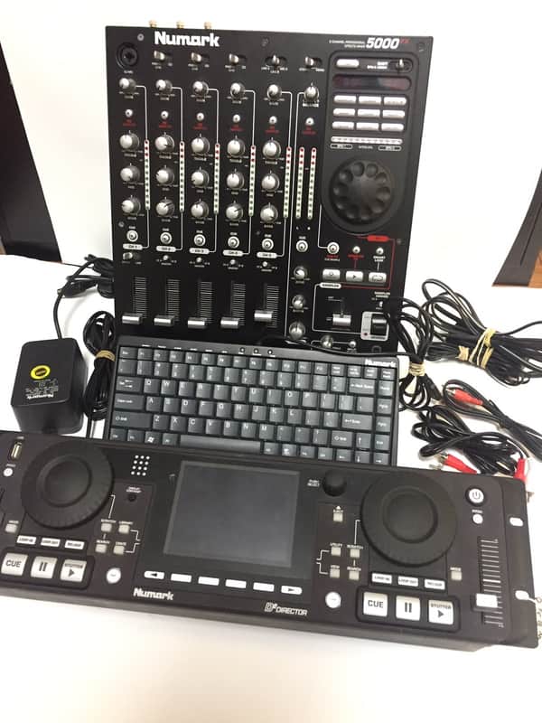 DJ SYSTEM - Numark D2 Director, Numark 5000FX, and USB Keyboard image 1