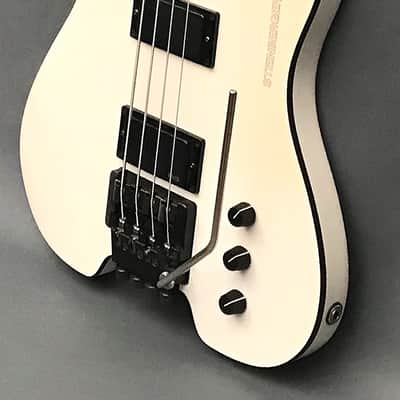 Steinberger TransTrem XM-2 Headless 4 string bass 1988 / Rare image 7
