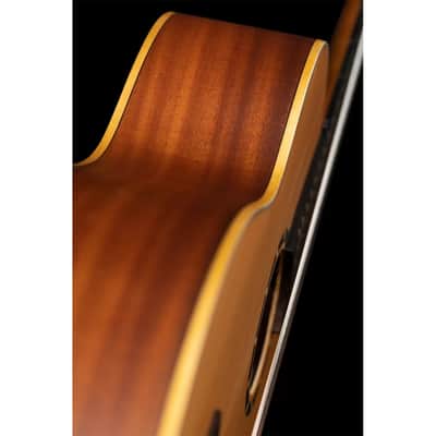 Ortega Family Series 3/4 Size Nylon Classical Guitar w/ Bag image 10
