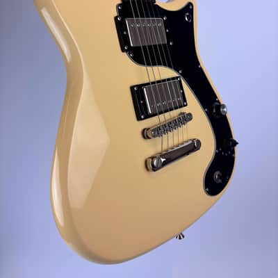 Epiphone Wilshire Phantomatic Antique Ivory image 2