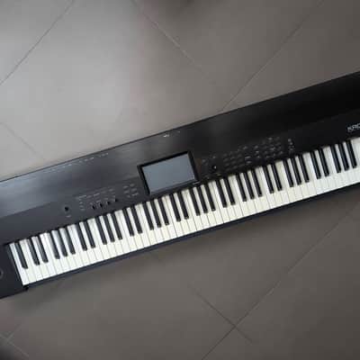 Korg KROME 88-Key Synthesizer Workstation 2010s - Black