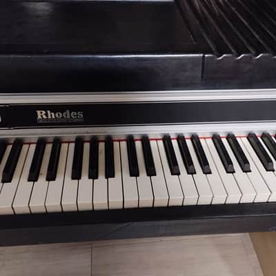 Fender Rhodes Mark II Seventy Three 80s image 6