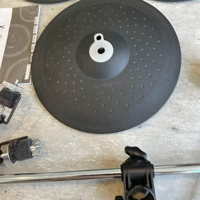 Yamaha PCY135 3-Zone 13" Electronic Cymbal Pad 2015 - Present - Black image 2