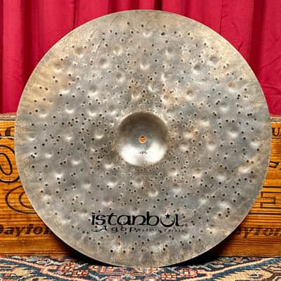 22" Istanbul Agop Xist Dry Dark Crash Cymbal 1684g *Video* image 5