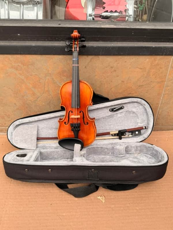 Dolce 1/16 Violin SN: 160017 with Bow and Case image 1