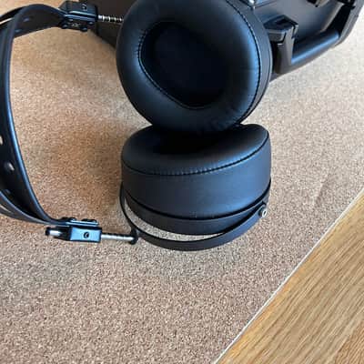 Audeze LCD-2 Classic - Black image 6