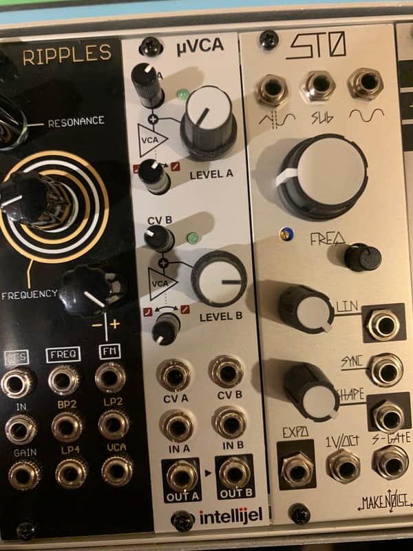 Intellijel uVCA II Dual Log / Lin VCA Eurorack Module 2013 - 2016 - Silver image 1