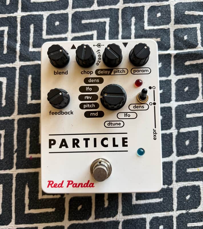 Red Panda Particle Granular Delay 2010s - White image 1