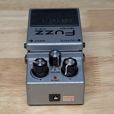 Boss FZ-5 Fuzz 2006 - Present - Silver image 5
