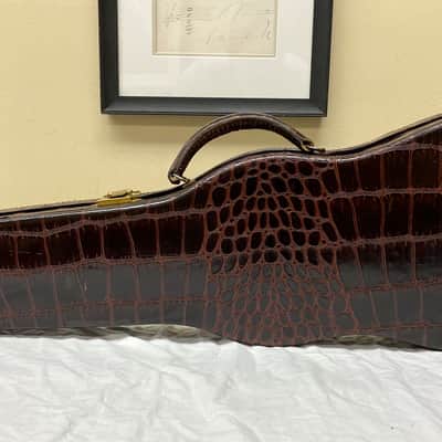Lifton Faux Alligator Leather Shaped 4/4 Violin Case image 10