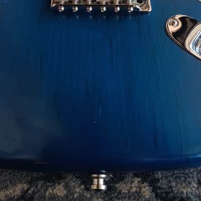 Fender Highway One Stratocaster with Rosewood Fretboard 2003 - Sapphire Blue Transparent image 10