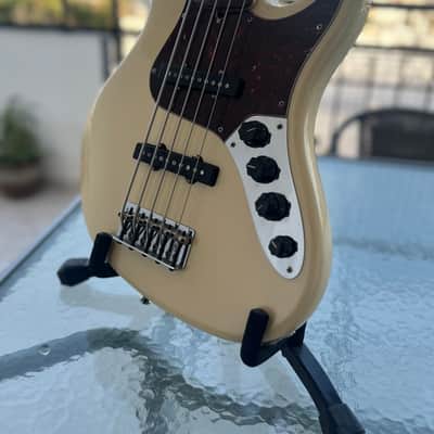 Fender American Deluxe V 2009 image 2