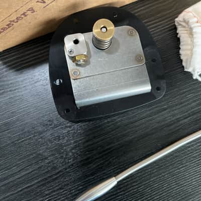 Mastery OMV Black 2023 - Black w/ Aluminum Arm Tip. image 4
