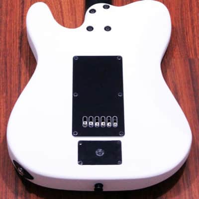 Halo Salvus 6 String Baritone Guitar Fishman Fluence Modern Humbuckers Evertune Bridge B-Stock image 5