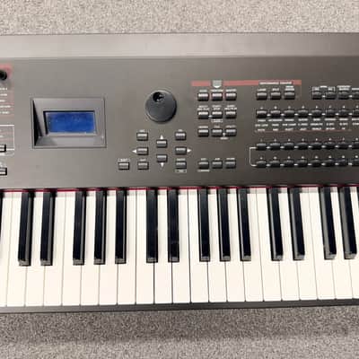 Yamaha S70XS 76-Key Balanced Hammer Action Synthesizer / Stage Keyboard 2015 image 3