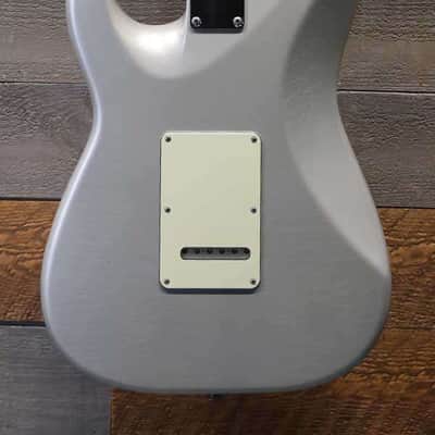 Suhr Classic S Vintage Limited Edition Firemist Silver 83174 image 2