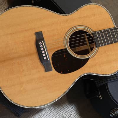 2023 Martin OM-28 Modern Deluxe Acoustic Guitar Natural + HSC image 2