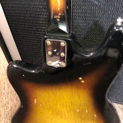 Decca DMI 301 Vintage 60’s Bass-Dark Sunburst image 10