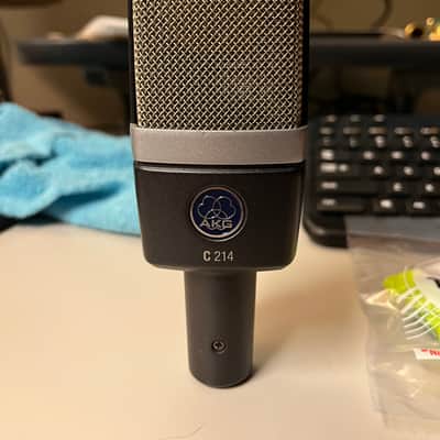 AKG C214 Large Diaphragm Cardioid Condenser Microphone 2010s - Black image 2