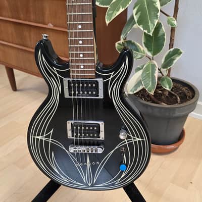 Jackson JJ4 Scott Ian MIJ JAPAN 2000 Black Tribal Tattoo Graphic LP JR Junior DC Anthrax Signature Pro Guitar with Killswitch and New ESP hard case image 11
