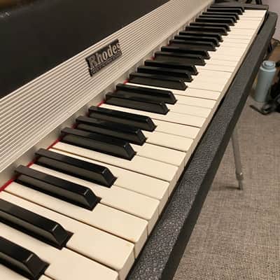 Fender Rhodes Mk.1 1978 w/ Lid + Flight Case. Free S England Delivery image 17