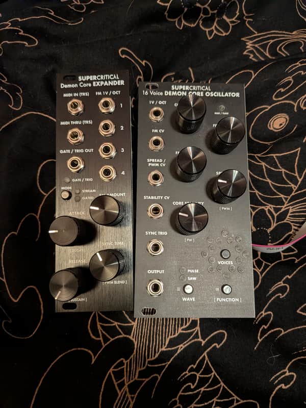 Supercritical Synthesizers Demon Core Oscillator