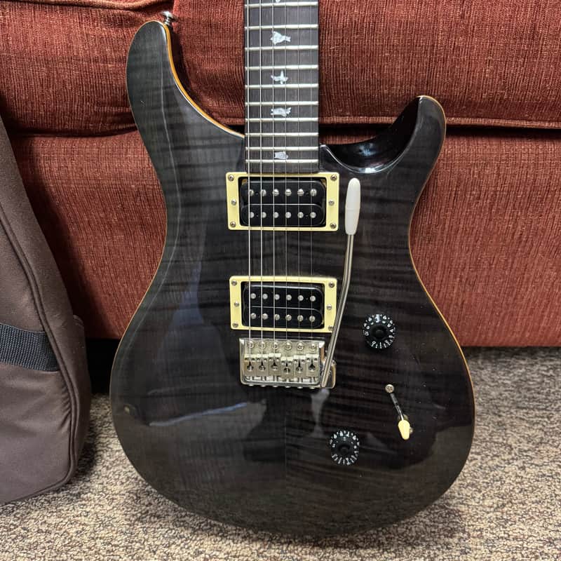 PRS SE Custom 24 Black（2012年製） PRS SE Custom 24 2012 - 2016 | Reverb Canada
