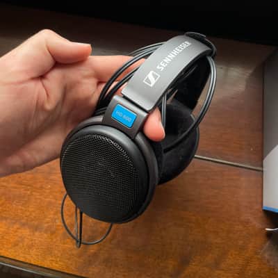 Sennheiser HD 600 Professional Headphones 2023 image 2