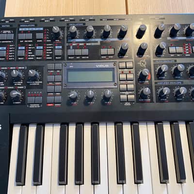 Access Virus ti 1 keyboard with Thon flight case image 2