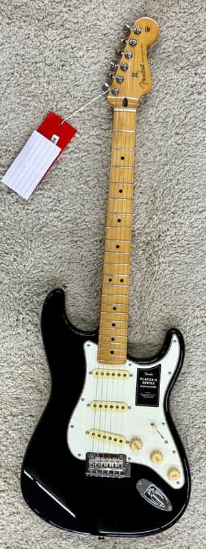 Mint Fender Player II Stratocaster guitar, Maple Fingerboard, Black Finish - MIM image 1