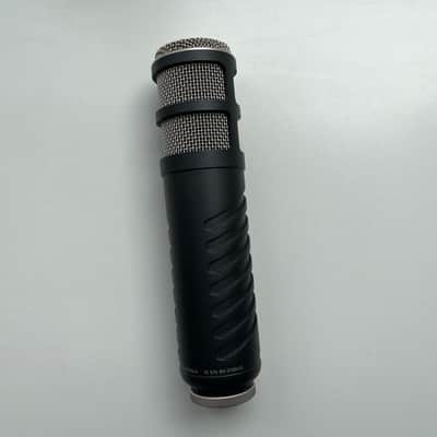 RODE Procaster microphone and PSA1+ broadcast arm, like new image 5