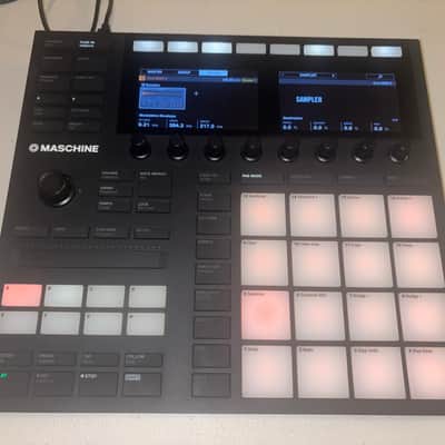 Native Instruments Maschine MKIII 2010s - Black image 2