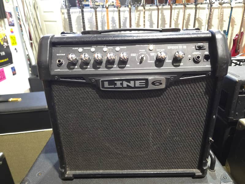 Line 6 Spider IV 15 15-Watt 1x8" Digital Modeling Guitar Practice Amp 2009 - 2016 - Local Pickup Only image 1