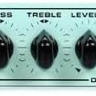 Tech 21 GED-2112 Geddy Lee Signature SansAmp Bundle w/ 2x Strukture S6P48 Woven Right Angle Patch Cables, 12x Fender Picks and Liquid Audio Polishing Cloth image 2